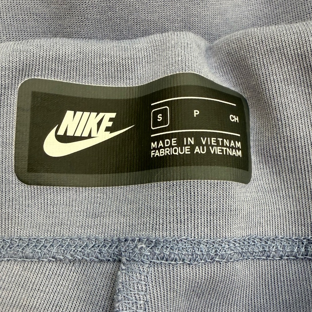 Nike Tech tracksuit / hoodie set - light purple/lavender/bluish tone. - Picture 10 of 10